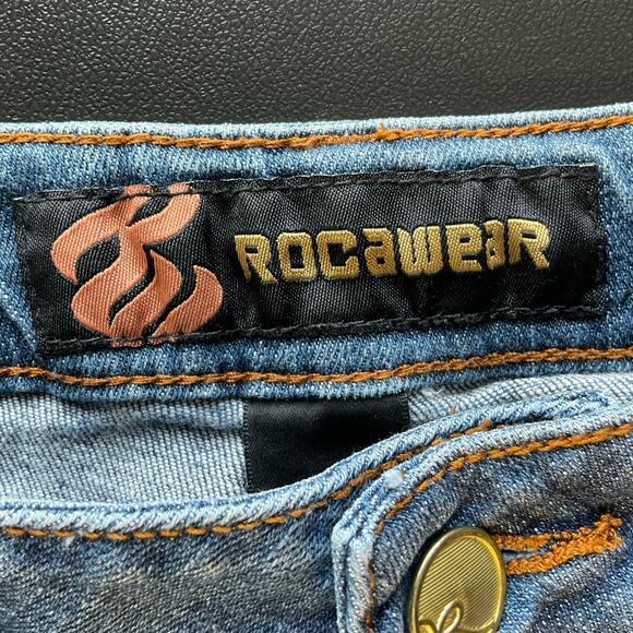 Vintage Rocawear Light Wash Low Rise Embroidered Pocket Bootcut Jeans Size 5 - Picture 3 of 8